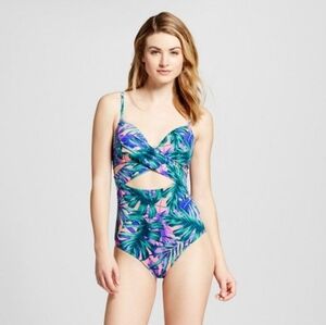 Shade & Shore Tropical Leaves One Piece Swimsuit